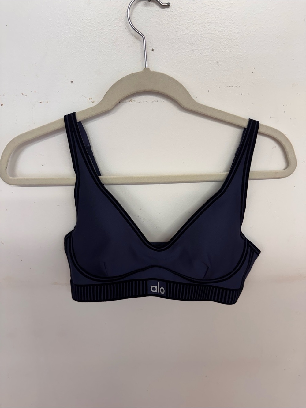 ALO Yoga Navy V-Neck Sports Bra with Black Trim